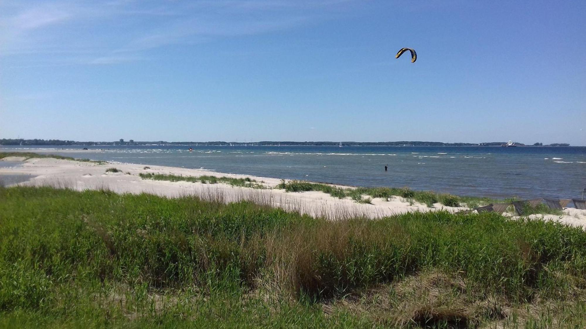 Ferienwohnung-Ostseestrand-In-Stein-Bei-Laboe シュタイン エクステリア 写真